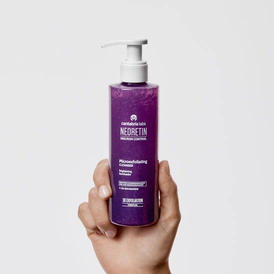 Neoretin - Mikrošveičiamasis Veido Prausiklis, 200 ml